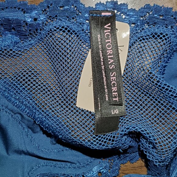 Victoria's Secret Cheeky Panties. New with Tags Size Large. - Picture 3 of 3